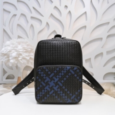 Mens Bottega Veneta Backpacks